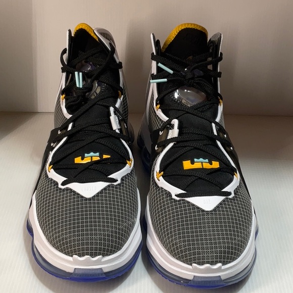 Nike men lebron xix size 11.5 us basketball shoes - Picture 2 of 6